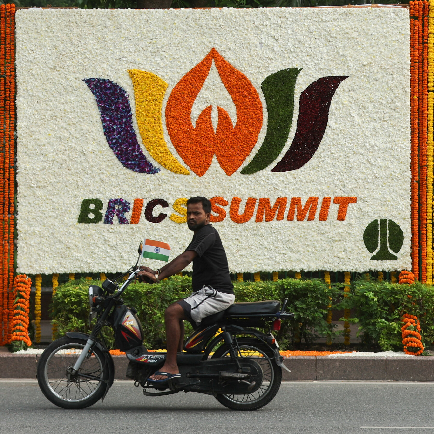 BRICS Zirvesi: Petrol Krizi ve İran’ın Stratejik Konumu