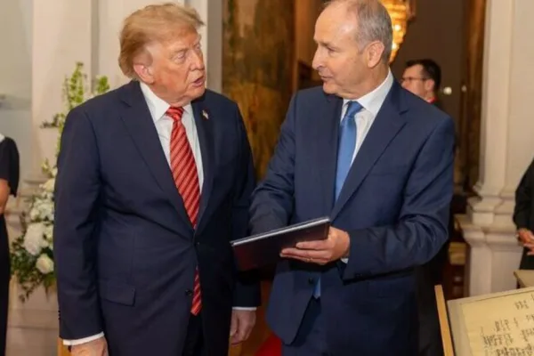 Trump’tan Dublin’de Kritik İran ve İrlanda Açıklamaları (Değişiklik yok, uygun)